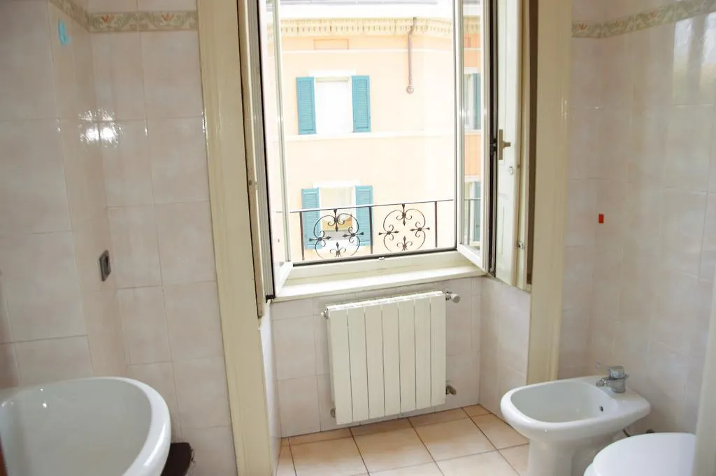Zaffiro Blu Airport Bed & Breakfast Bergamo 2*,