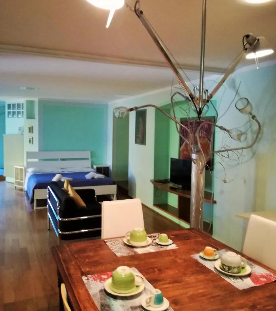 Bed and Breakfast Zaffiro Blu Airport Бергамо