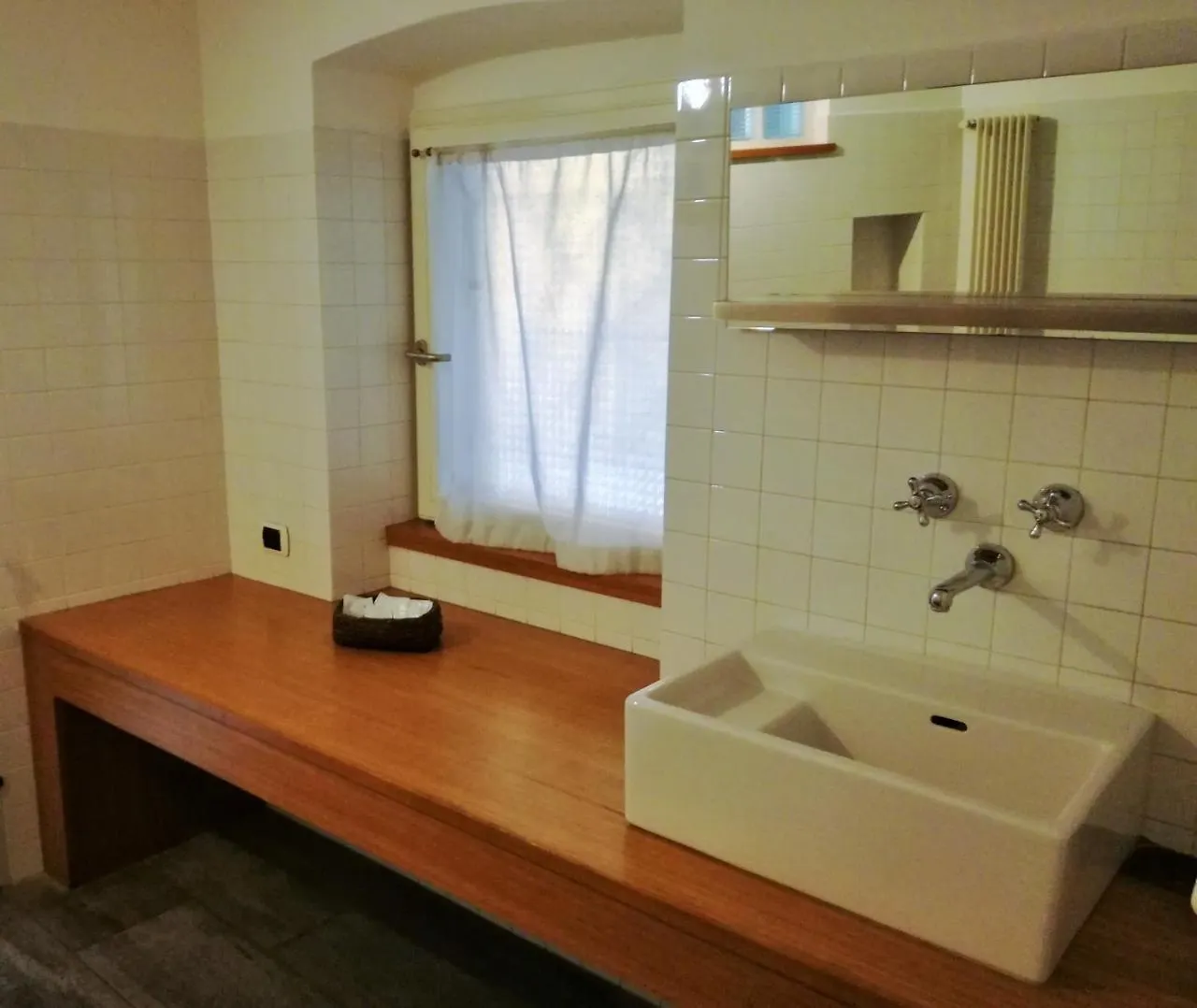 Bed and Breakfast Zaffiro Blu Airport Бергамо Италия